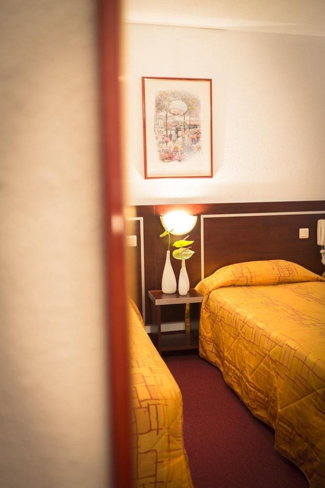 לורדה Hotel America מראה חיצוני תמונה
