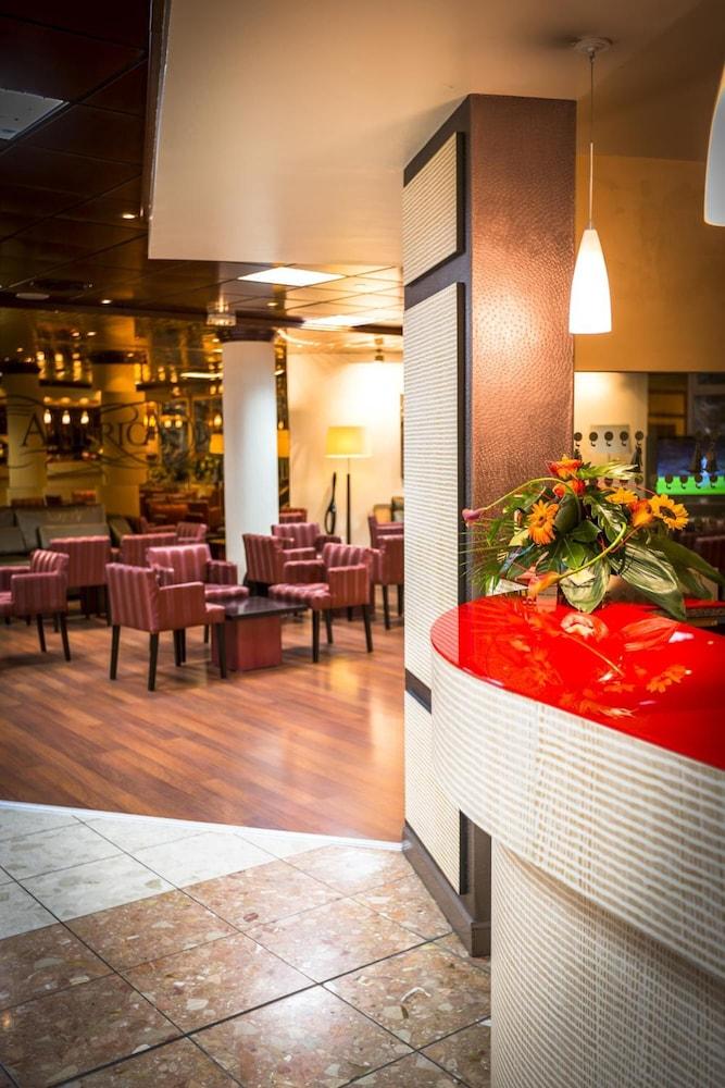 לורדה Hotel America מראה חיצוני תמונה